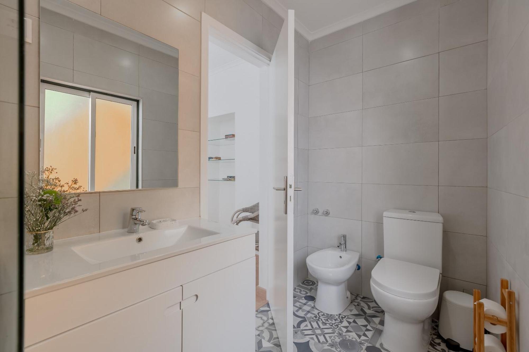 Alfama With Open Air - Up To 30 Guests Apartment Lisbon